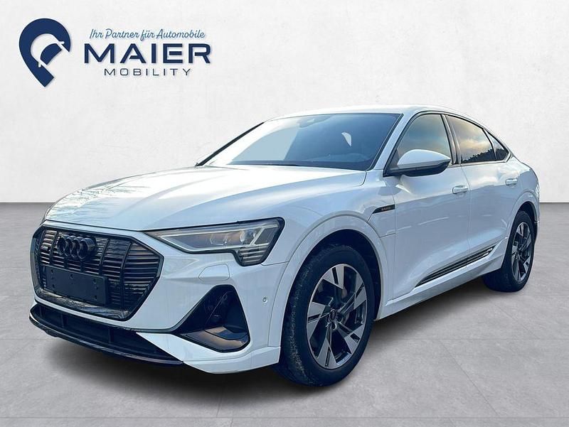 Gletscherweiã metallic Gebraucht 2022 Audi e-tron S-Line SUV | 35.990 € (Superpreis) - Bild 1/4