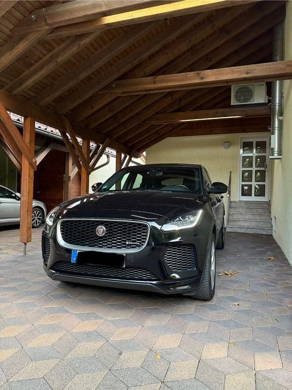 Gebraucht Jaguar E-Pace R-Dynamic 250 PS (183 kW) 2018 Schwarz SUV