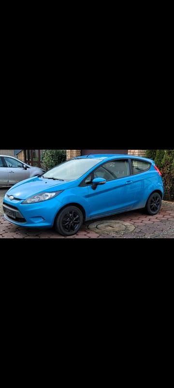 Blau Gebraucht 2009 Ford Fiesta Kleinwagen | 1.300 € (Superpreis) - Bild 1/1