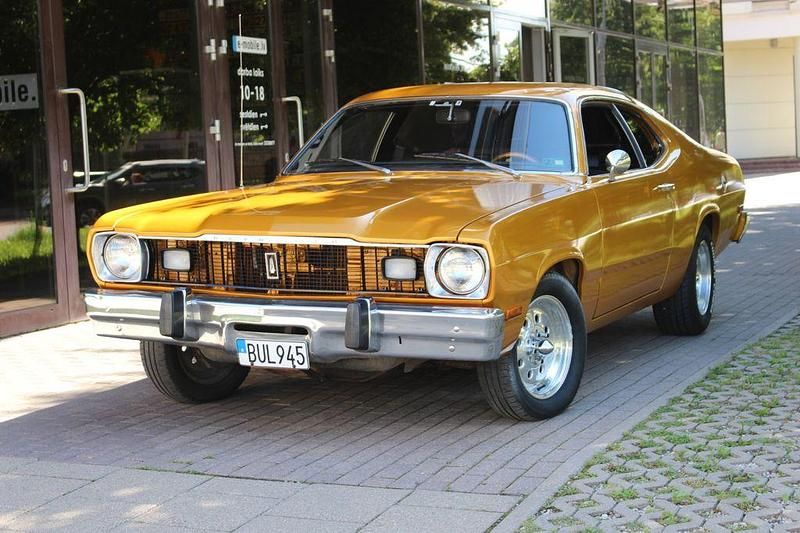 Gold Gebraucht 1974 Plymouth Duster | 37.800 € - Bild 1/4