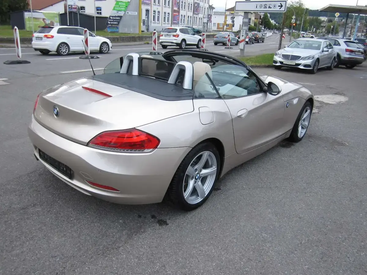 Usata BMW Z4 204 CV (150 kW) 2010 Argento Cabrio