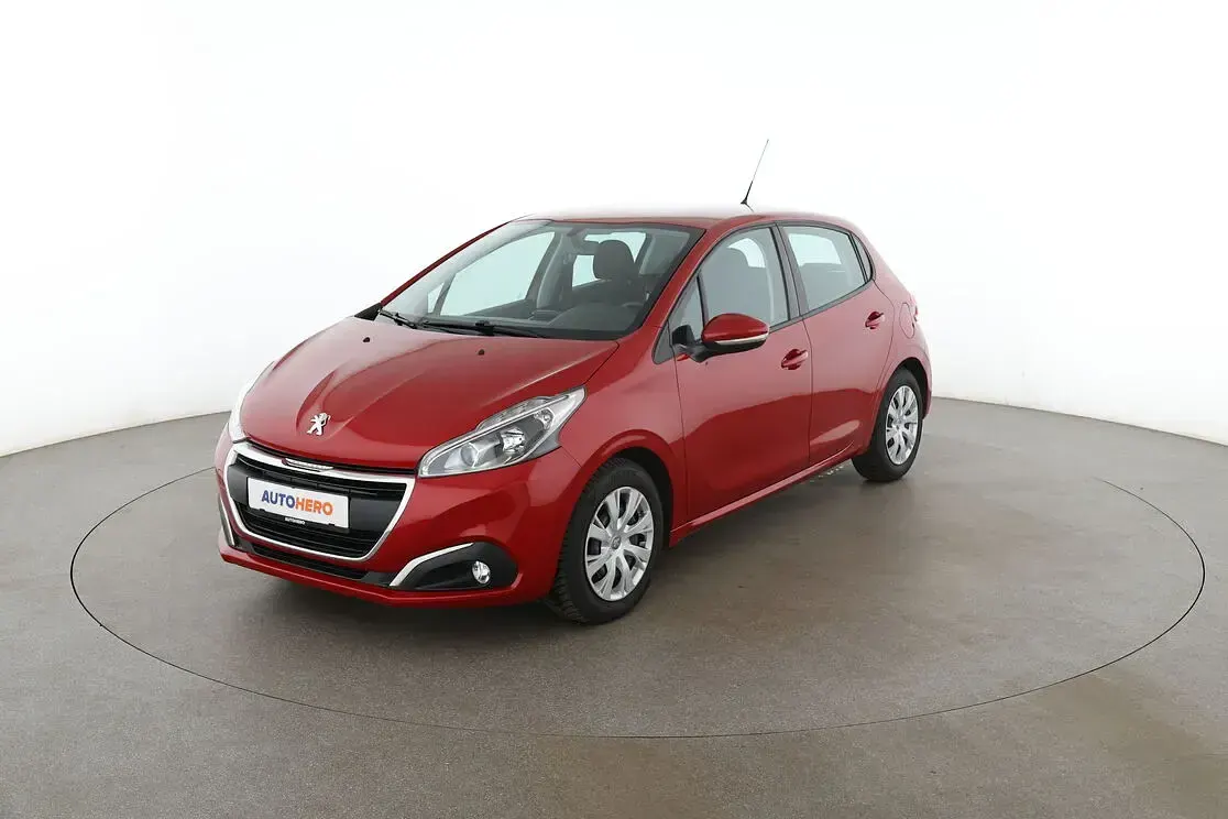 Gebraucht Peugeot 208 Active 82 PS (60 kW) 2018 Kleinwagen