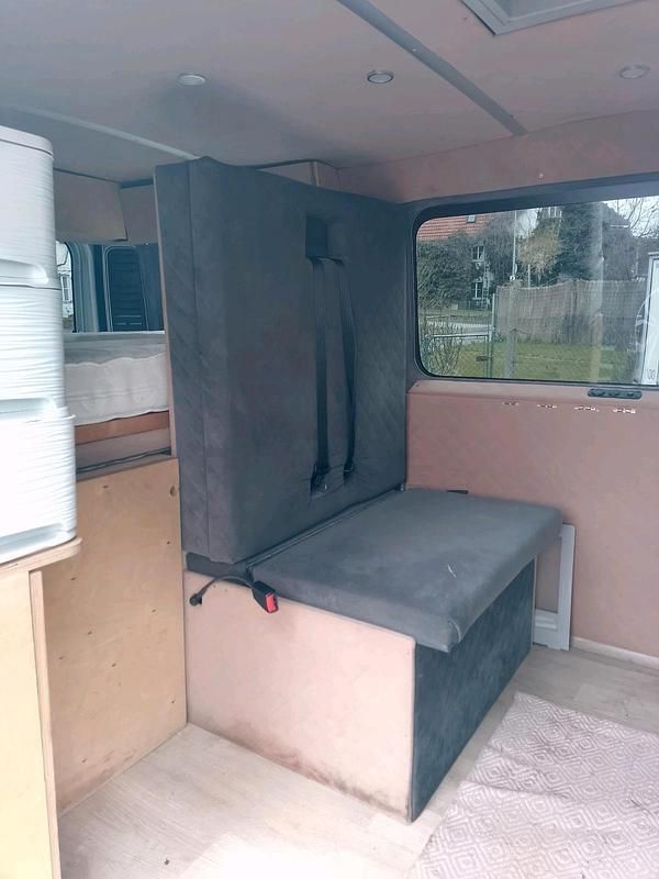 Gebraucht Peugeot Boxer 130 PS (95 kW) 2017 Silber Van