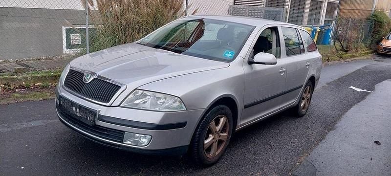 Gebraucht Skoda Octavia Ambiente 150 PS (110 kW) 2005 Silber Kombi