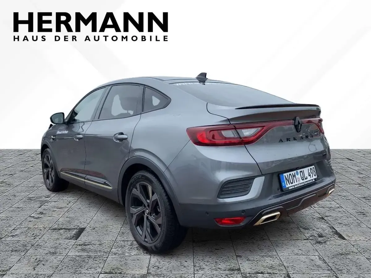 Occasion Renault Arkana Engineered 143 ch (105 kW) 2023 Gris SUV