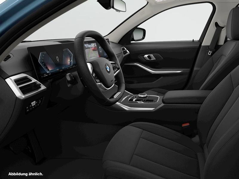 Gebraucht BMW 318 156 PS (114 kW) 2025 Blau Kombi