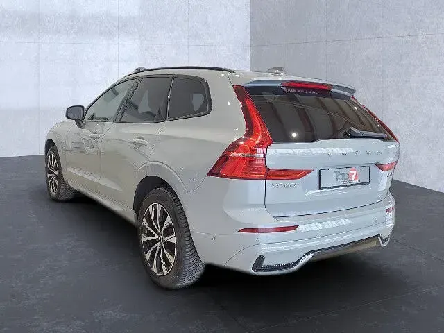 Gebraucht Volvo XC60 Plus 250 PS (183 kW) 2025 Grau SUV