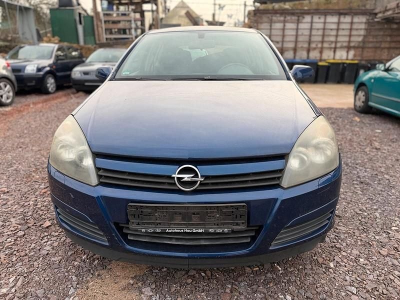 Gebraucht Opel Astra 105 PS (77 kW) 2005 Blau Limousine
