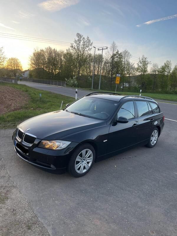 Schwarz Gebraucht 2008 BMW 320 Kombi | 2.400 € (Superpreis) - Bild 1/4