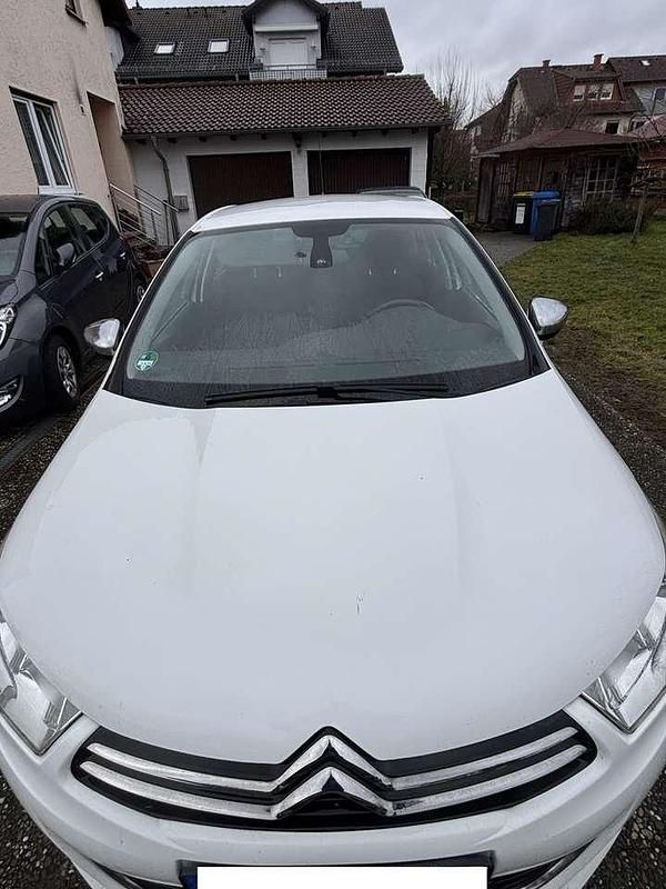 Gebraucht Citroën C4 Tendance 120 PS (88 kW) 2014 Weiß Limousine