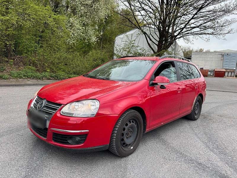 Gebraucht VW Golf V 101 PS (74 kW) 2007 Rot Kombi