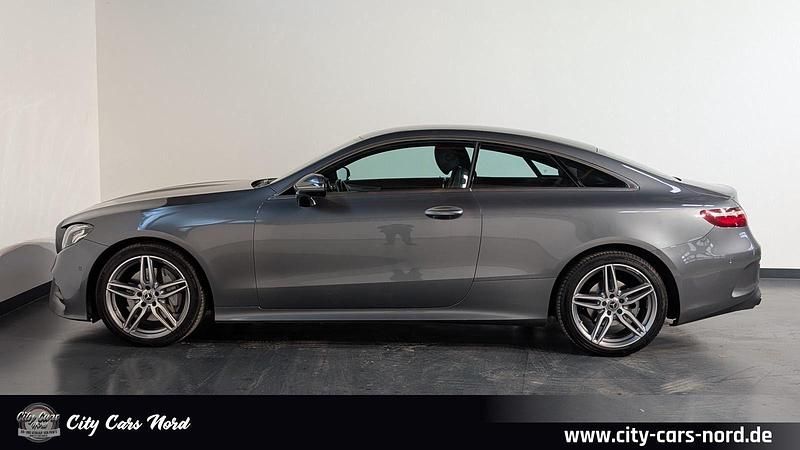 Gebraucht Mercedes E200 AMG 184 PS (135 kW) 2017 Grau Coupé