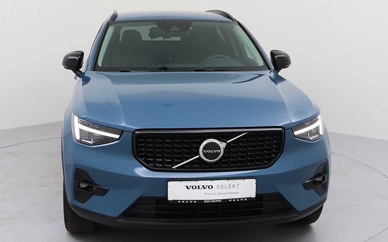 Gebraucht Volvo XC40 Plus 261 PS (191 kW) 2022 Blau SUV