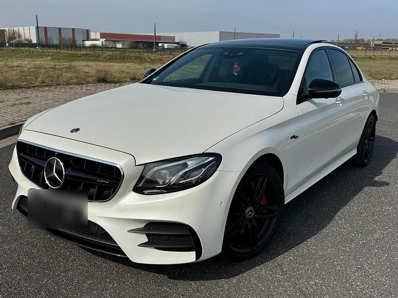 Gebraucht Mercedes E53 AMG 367 PS (269 kW) 2019 Weiß Limousine