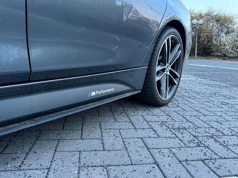 Gebraucht BMW 320 M Performance 190 PS (139 kW) 2018 Grau Limousine