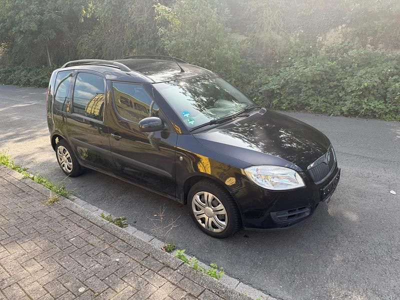 Schwarz Gebraucht 2008 Skoda Roomster Van / Kleinbus | 1.590 € (Guter Preis) - Bild 1/4