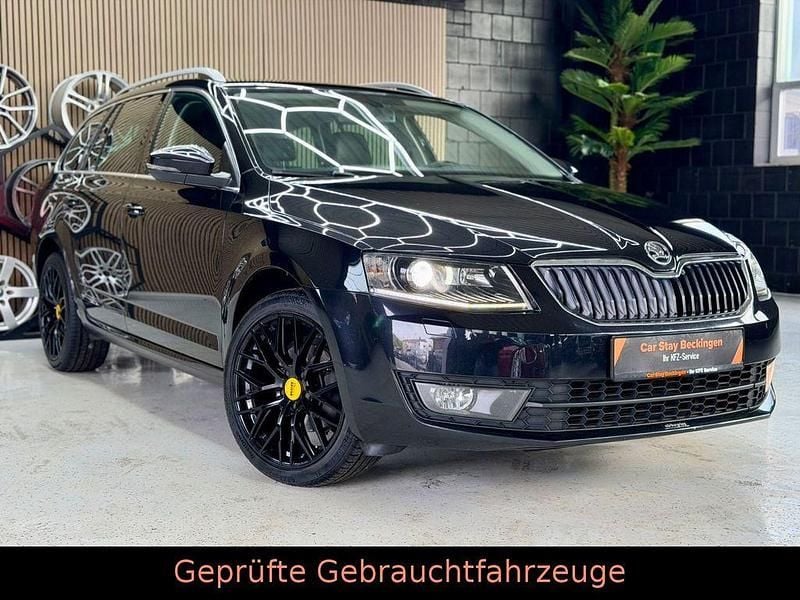 Schwarz Gebraucht 2015 Skoda Octavia Style Kombi | 8.490 € (Guter Preis) - Bild 1/4