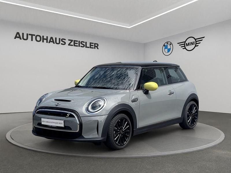 Moonwalk grey Gebraucht 2022 Mini Cooper SE Hatch Kleinwagen | 19.990 € (Fairer Preis) - Bild 1/4