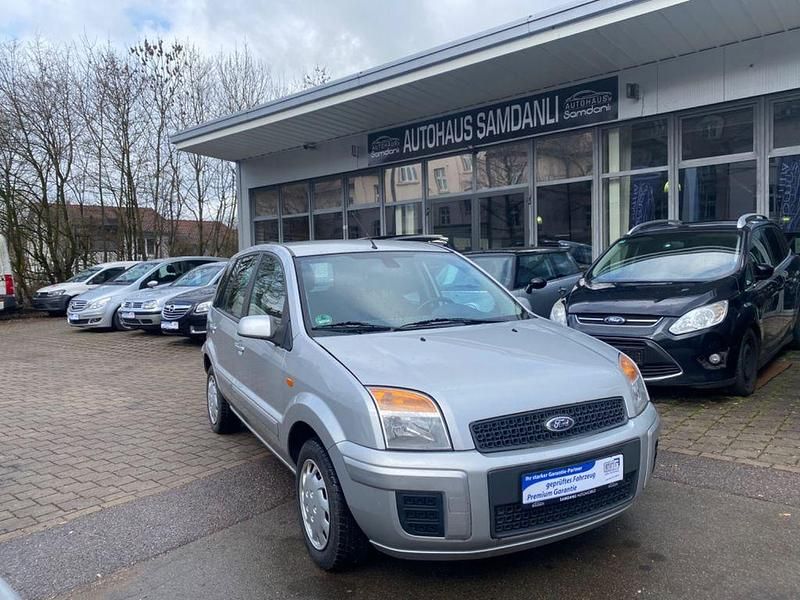 Gebraucht Ford Fusion Style 80 PS (58 kW) 2009 Silber Kleinwagen