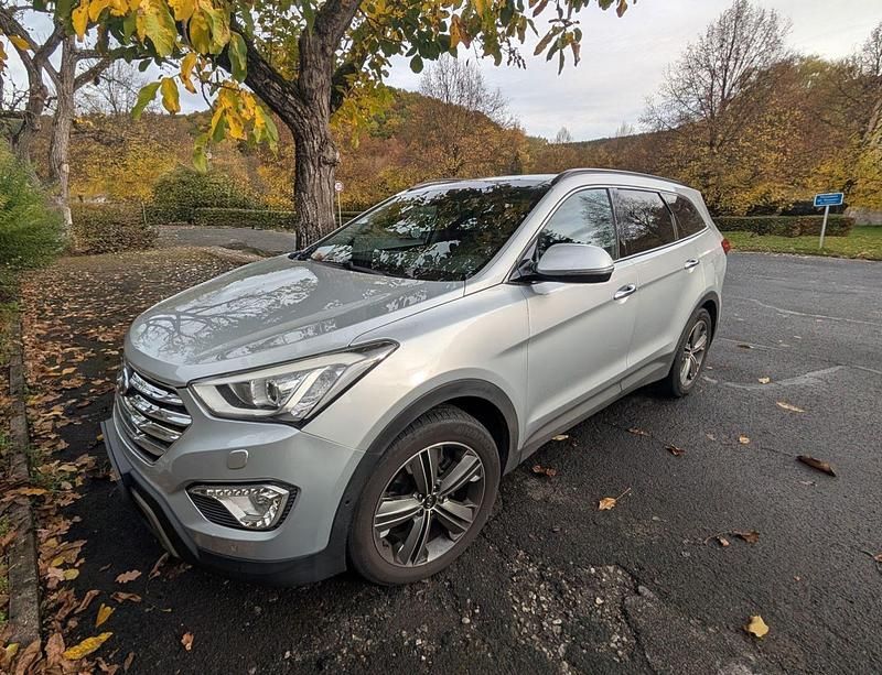Silber Gebraucht 2015 Hyundai Grand Santa Fe Premium SUV | 14.000 € (Guter Preis) - Bild 1/4