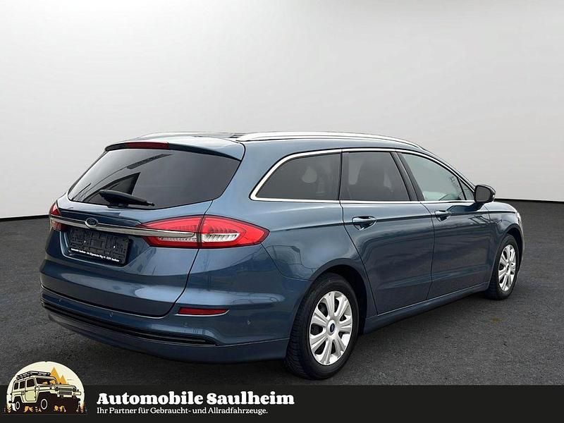 Gebraucht Ford Mondeo Ambiente 150 PS (110 kW) 2018 Blau Kombi