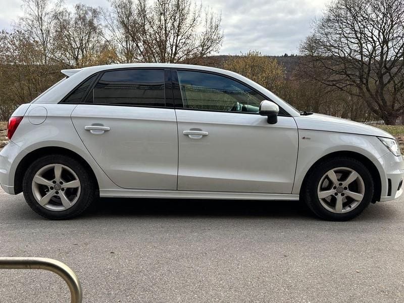 Gebraucht Audi A1 Sportback S-Line 185 PS (136 kW) 2012 Weiß Kleinwagen