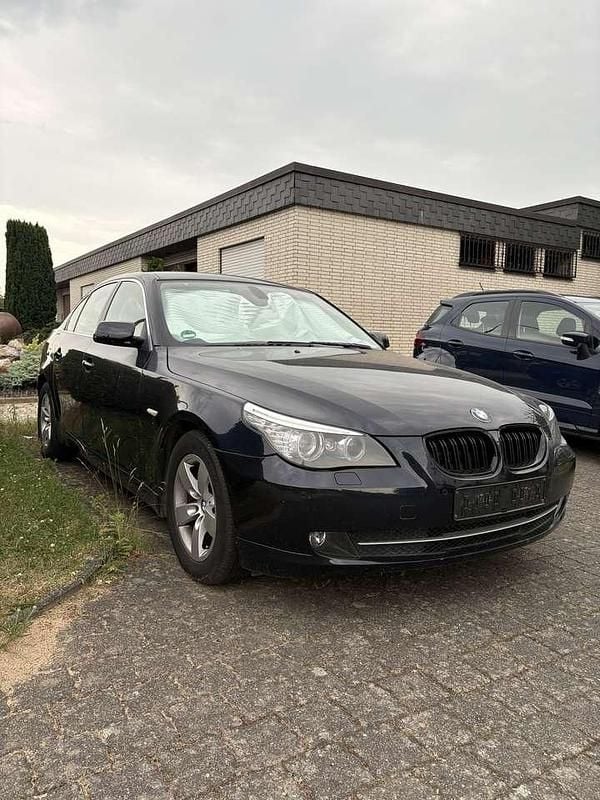 Gebraucht BMW 523 190 PS (139 kW) 2007 Limousine