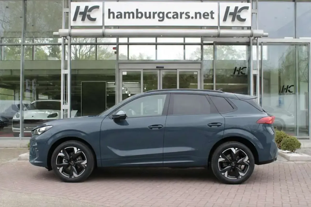 Neu Cupra Terramar Basis 150 PS (110 kW) 2026 Fjord blau SUV