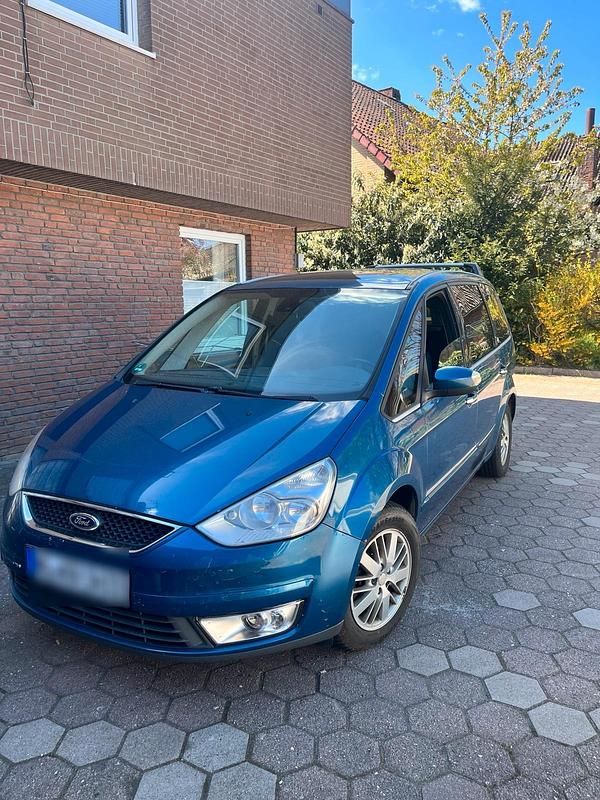 Second-hand Ford Galaxy 140 CP (102 kW) 2007 Albastru Monovolum