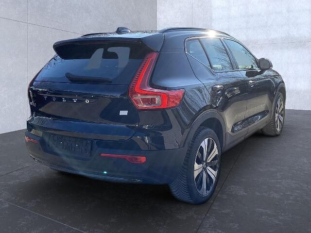 Gebraucht Volvo XC40 Core 169 kW (231 PS) 2022 Schwarz SUV