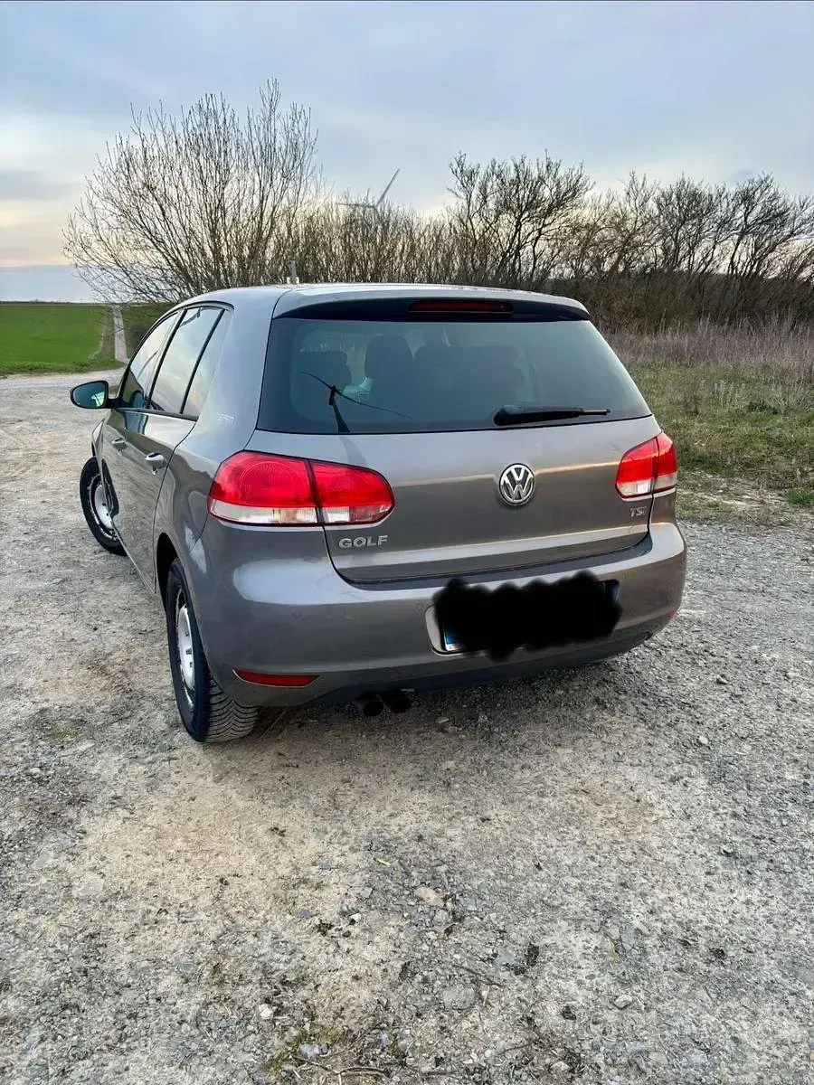 Gebraucht VW Golf VI Team 122 PS (89 kW) 2010 Grau Kleinwagen