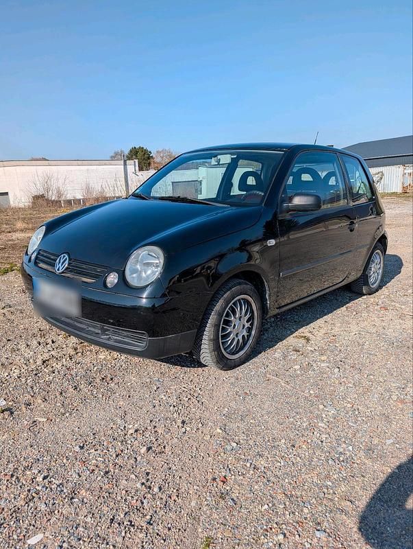 Gebraucht VW Lupo 60 PS (44 kW) 2001 Schwarz Kleinwagen