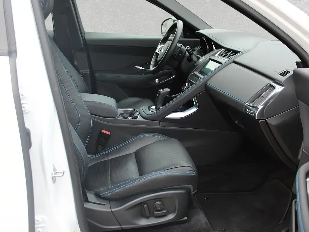 Gebraucht Jaguar E-Pace R-Dynamic 200 PS (147 kW) 2018 Weiß SUV