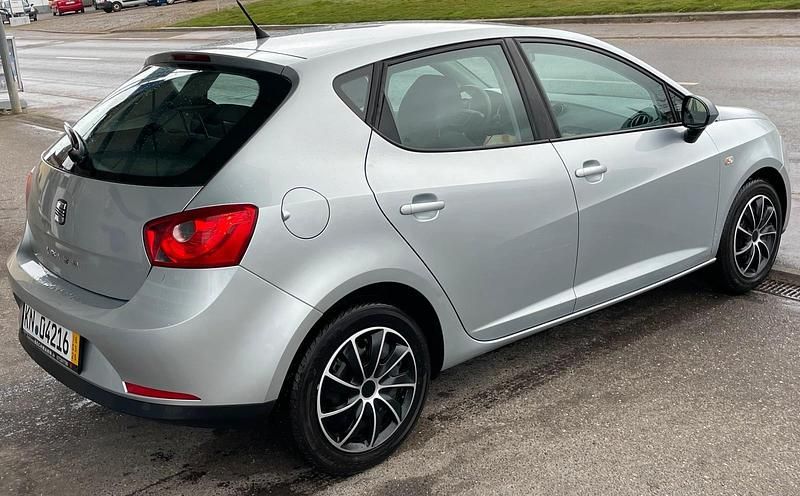 Gebraucht Seat Ibiza 85 PS (62 kW) 2009 Silber Kleinwagen