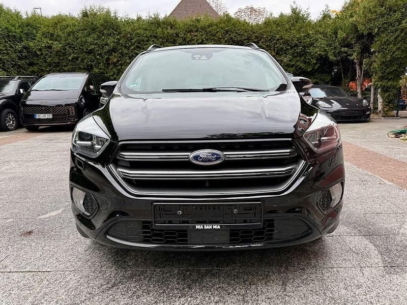 Gebraucht Ford Kuga ST-Line 230 PS (169 kW) 2019 Schwarz SUV
