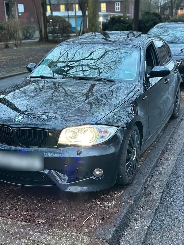 Gebraucht BMW 118 M Sport 130 PS (95 kW) 2006 Schwarz Kleinwagen