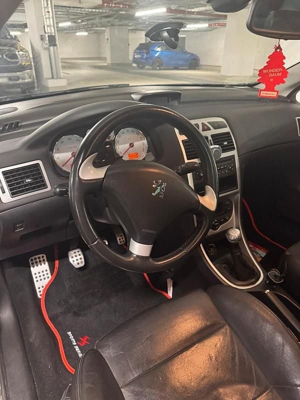 Gebraucht Peugeot 307 CC 136 PS (100 kW) 2005 Grün Cabrio