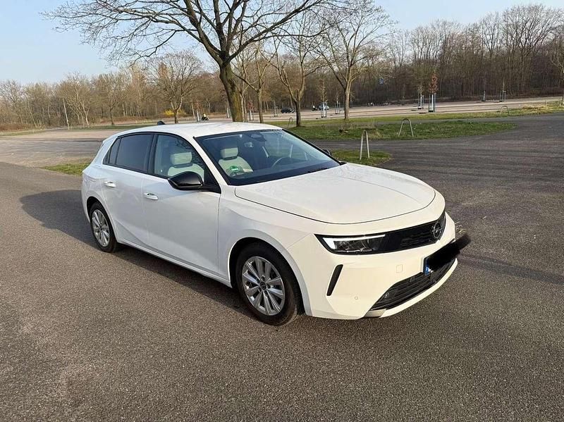 Gebraucht Opel Astra Elegance 131 PS (96 kW) 2023 Kleinwagen