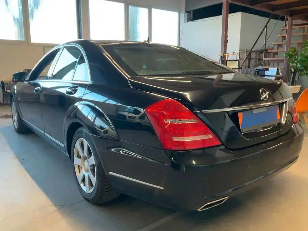 Gebraucht Mercedes S400 279 PS (205 kW) 2011 Schwarz Limousine
