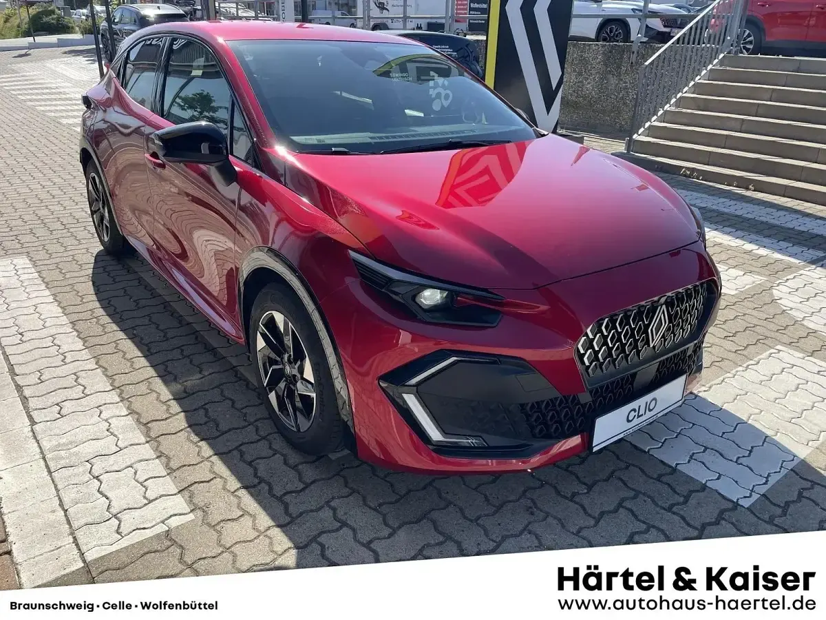 Gebraucht Renault Clio Techno 114 PS (83 kW) 2025 Kleinwagen