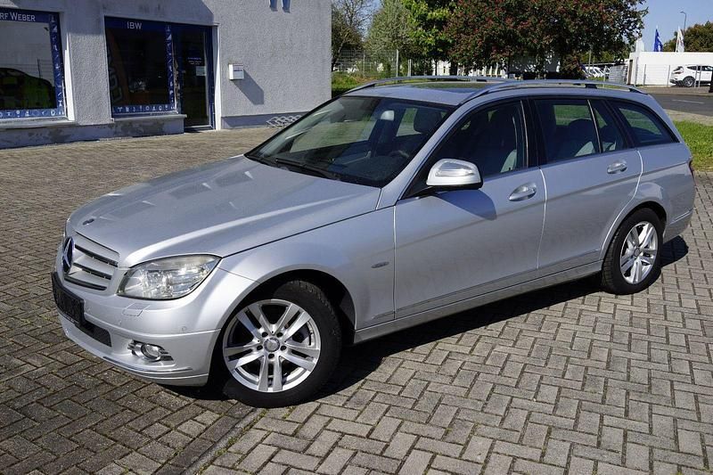 Silber Gebraucht 2008 Mercedes C220 Avantgarde Kombi | 3.999 € (Guter Preis) - Bild 1/4