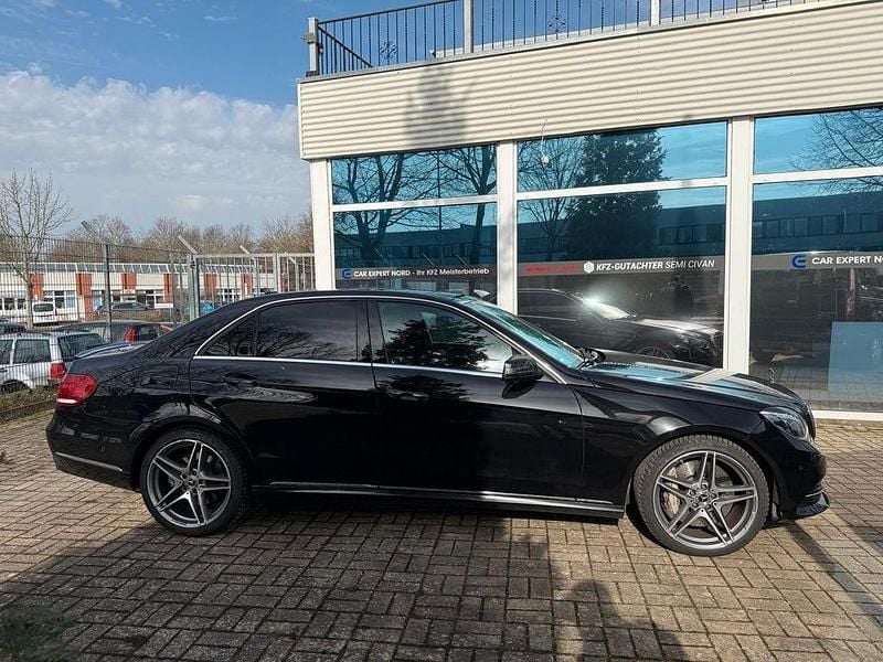 Gebraucht Mercedes E500 408 PS (300 kW) 2014 Schwarz Limousine