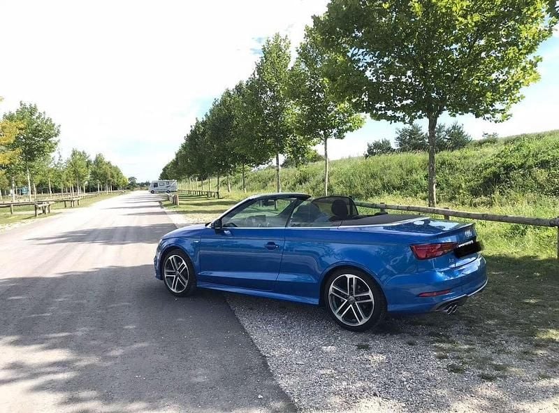 Blau Gebraucht 2019 Audi A3 Cabriolet Cabrio | 19.000 € (Guter Preis) - Bild 1/3