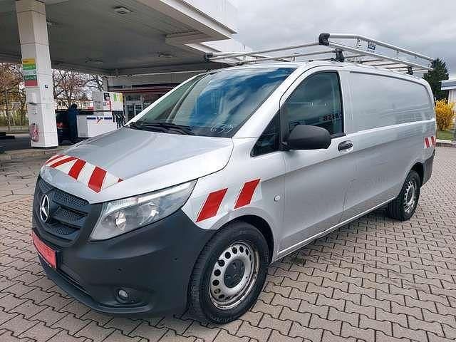 Gebraucht Mercedes Vito 136 PS (100 kW) 2015 Silber Van