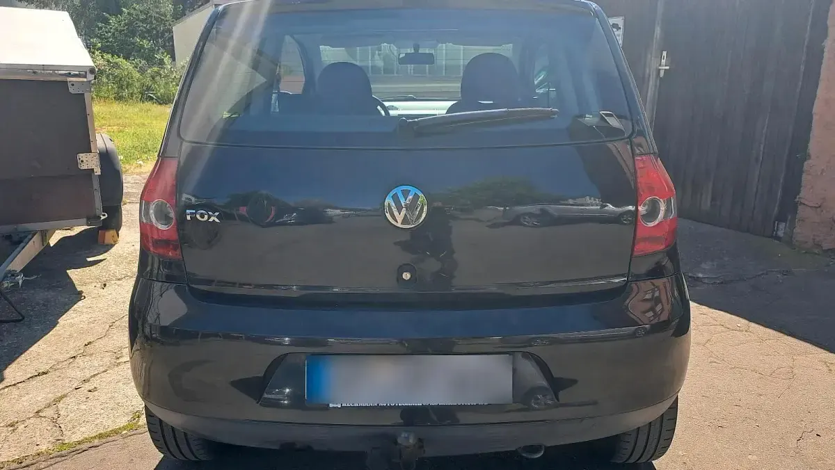 Usata VW Fox 55 CV (40 kW) 2006 Nero Utilitaria