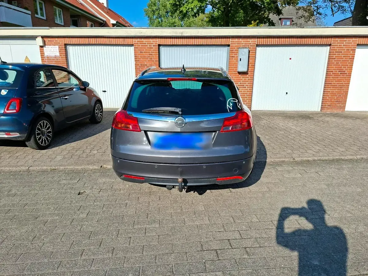 Gebraucht Opel Insignia 163 PS (119 kW) 2010 Grau Kombi