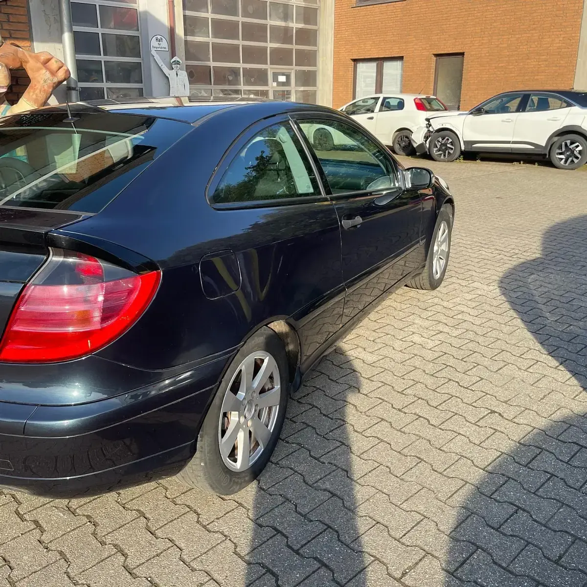 Gebraucht Mercedes C180 129 PS (94 kW) 2002 Blau Coupé