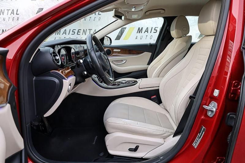 Gebraucht Mercedes E200 Exclusive 184 PS (135 kW) 2017 Rot Limousine
