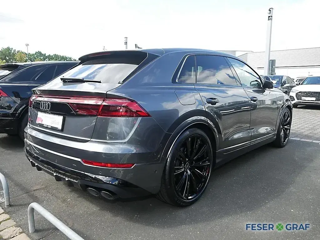 Gebraucht Audi SQ8 Ambiente 507 PS (372 kW) 2025 Daytonagrau perleffekt SUV