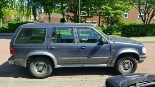 Ford explorer u2